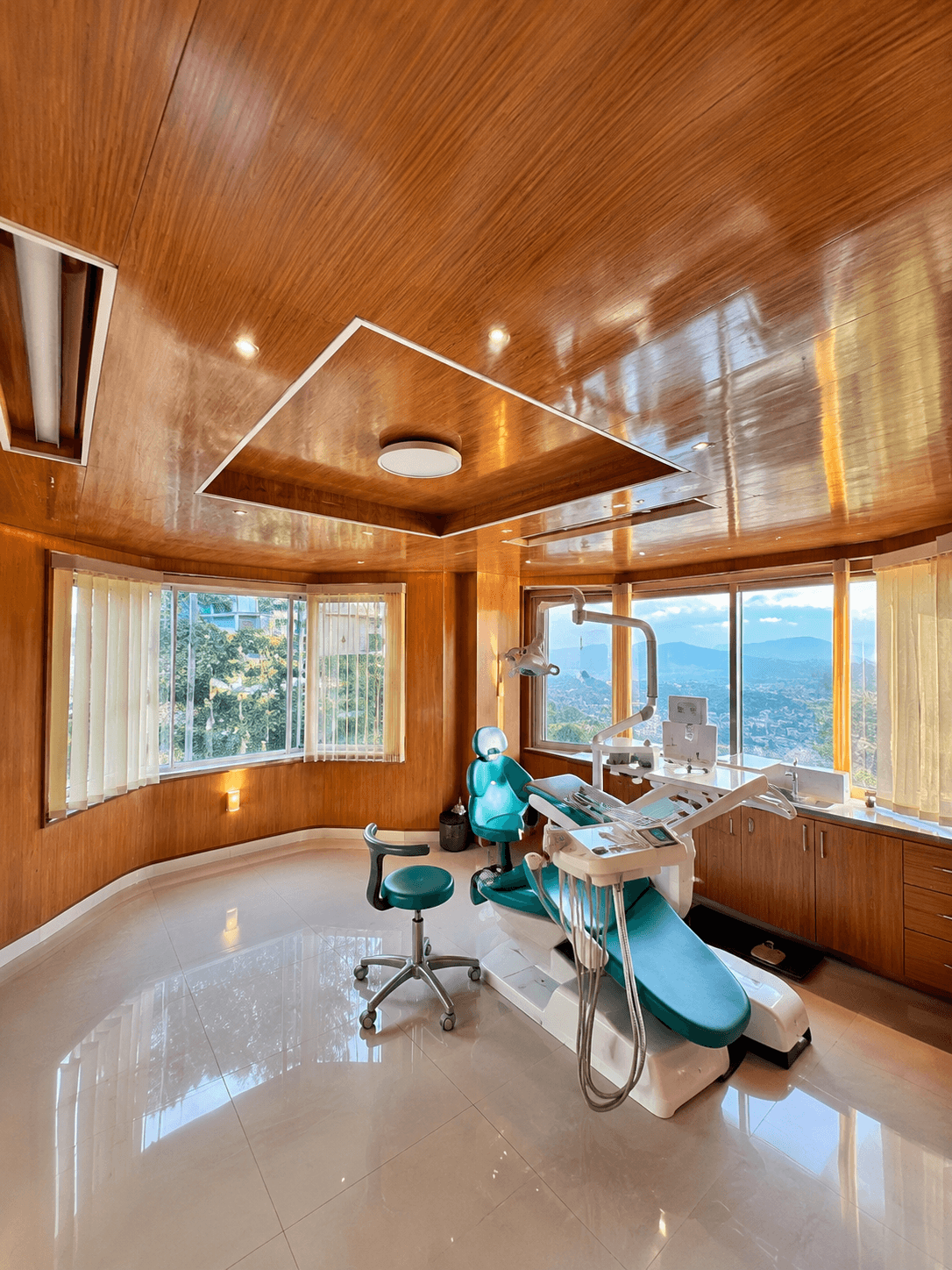 Smile by Dr.Kareen
